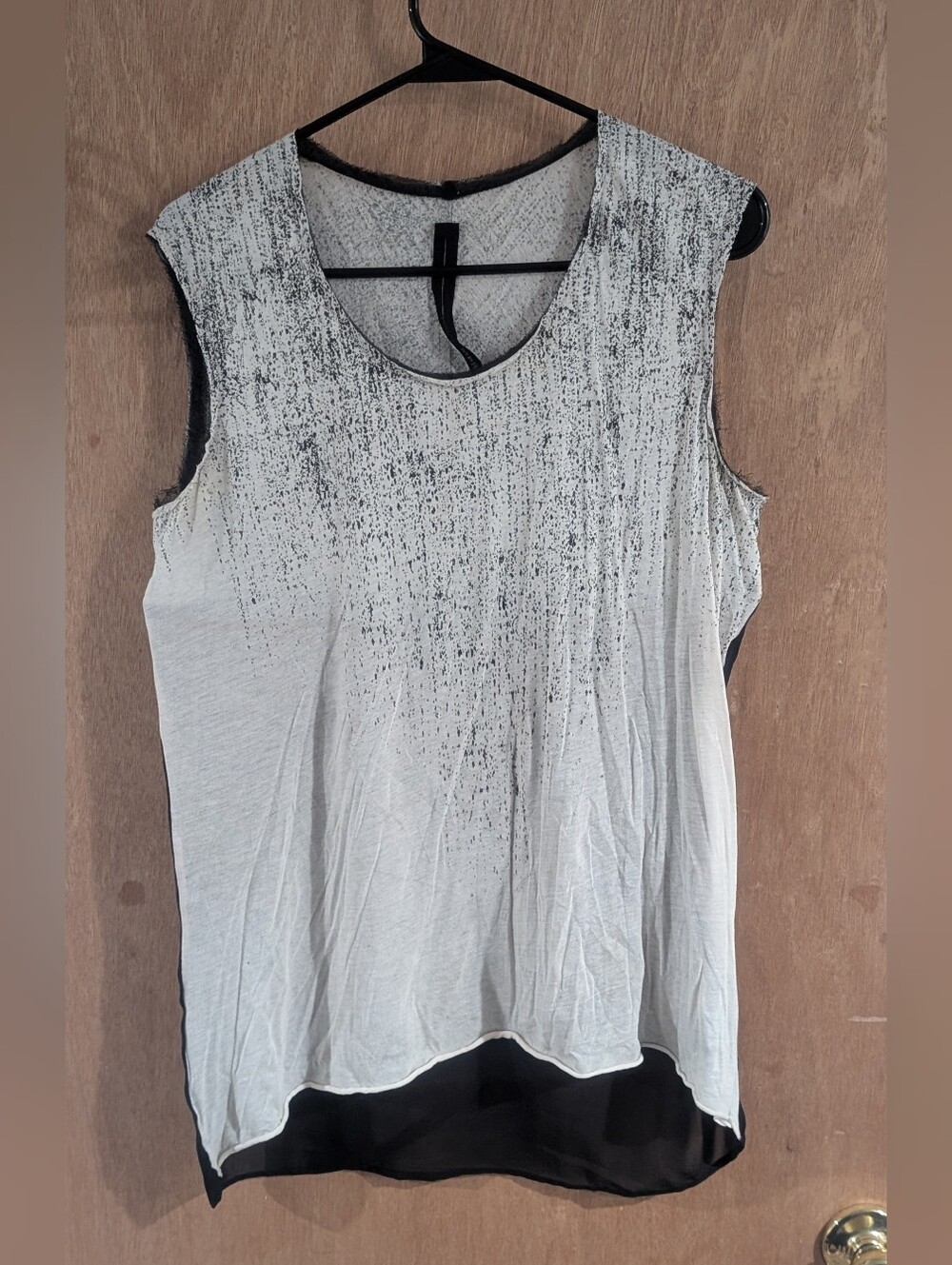 Improvd Sleeveless Women's Black & White Layered Camisole